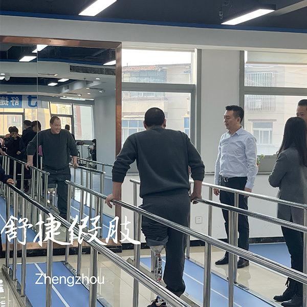 德國奧托博克大腿假肢鄭州舒捷.jpg
